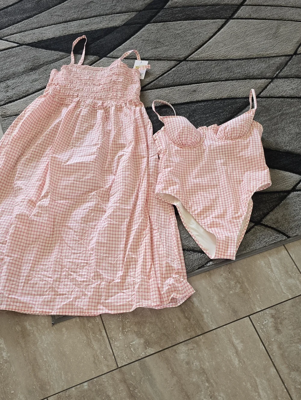 SOLID & STRIPED Pink Gingham Smocked Sundress and Matching One-Piece Sz Lg Nwt